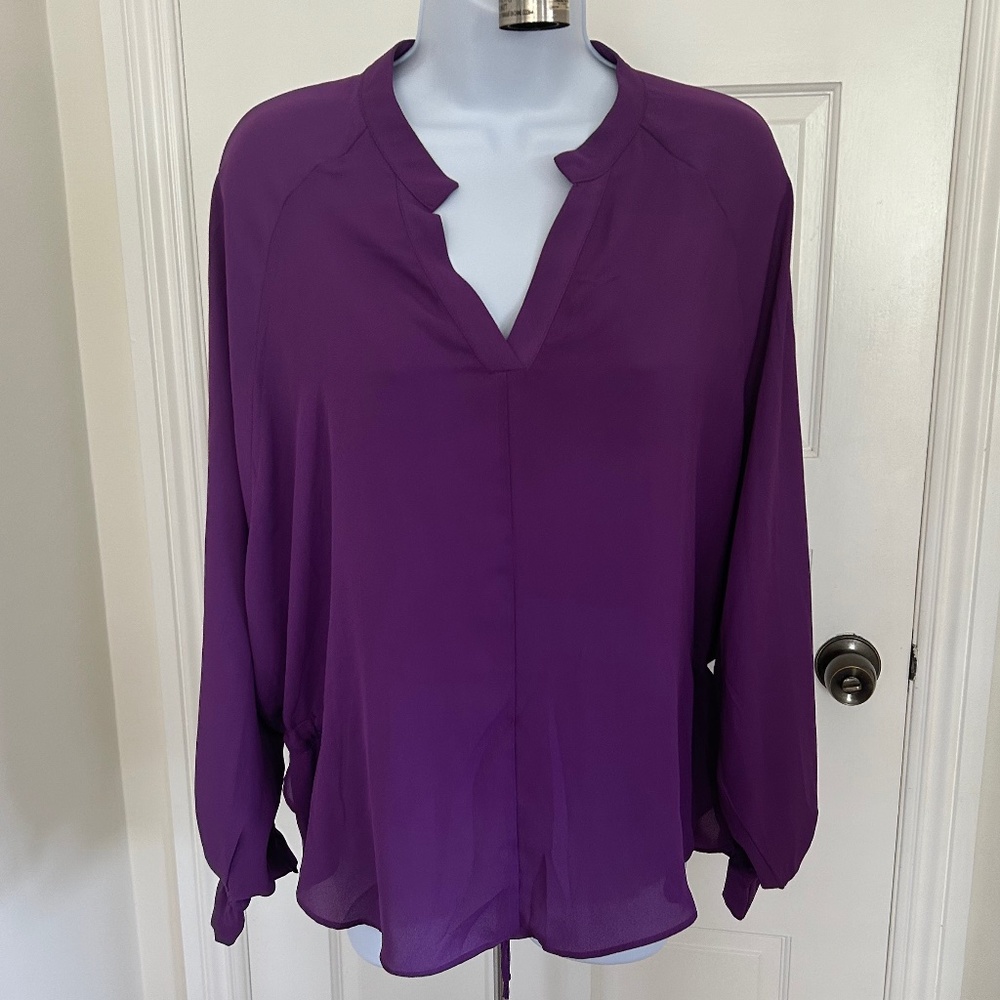 Size Medium Strut and Bolt Long Sleeve Purple Blouse